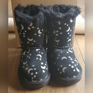 UGG boots, Bailey Bow, black silver moon & stars, size 7 toddler